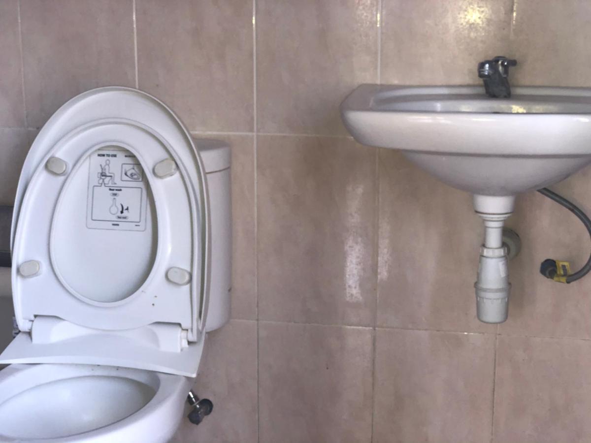 Tira Amed Homestay Εξωτερικό φωτογραφία