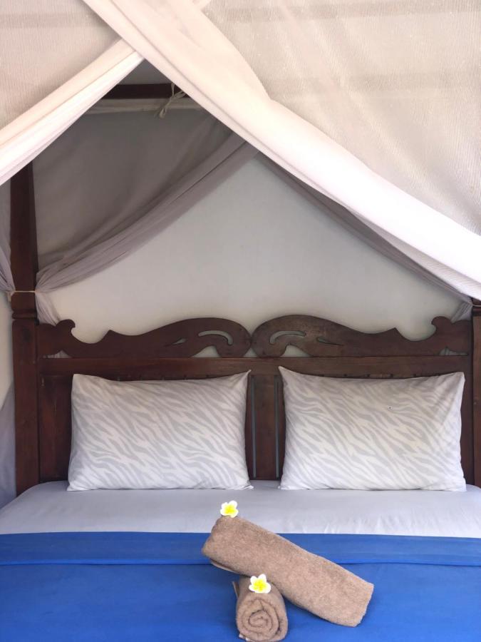 Tira Amed Homestay Εξωτερικό φωτογραφία