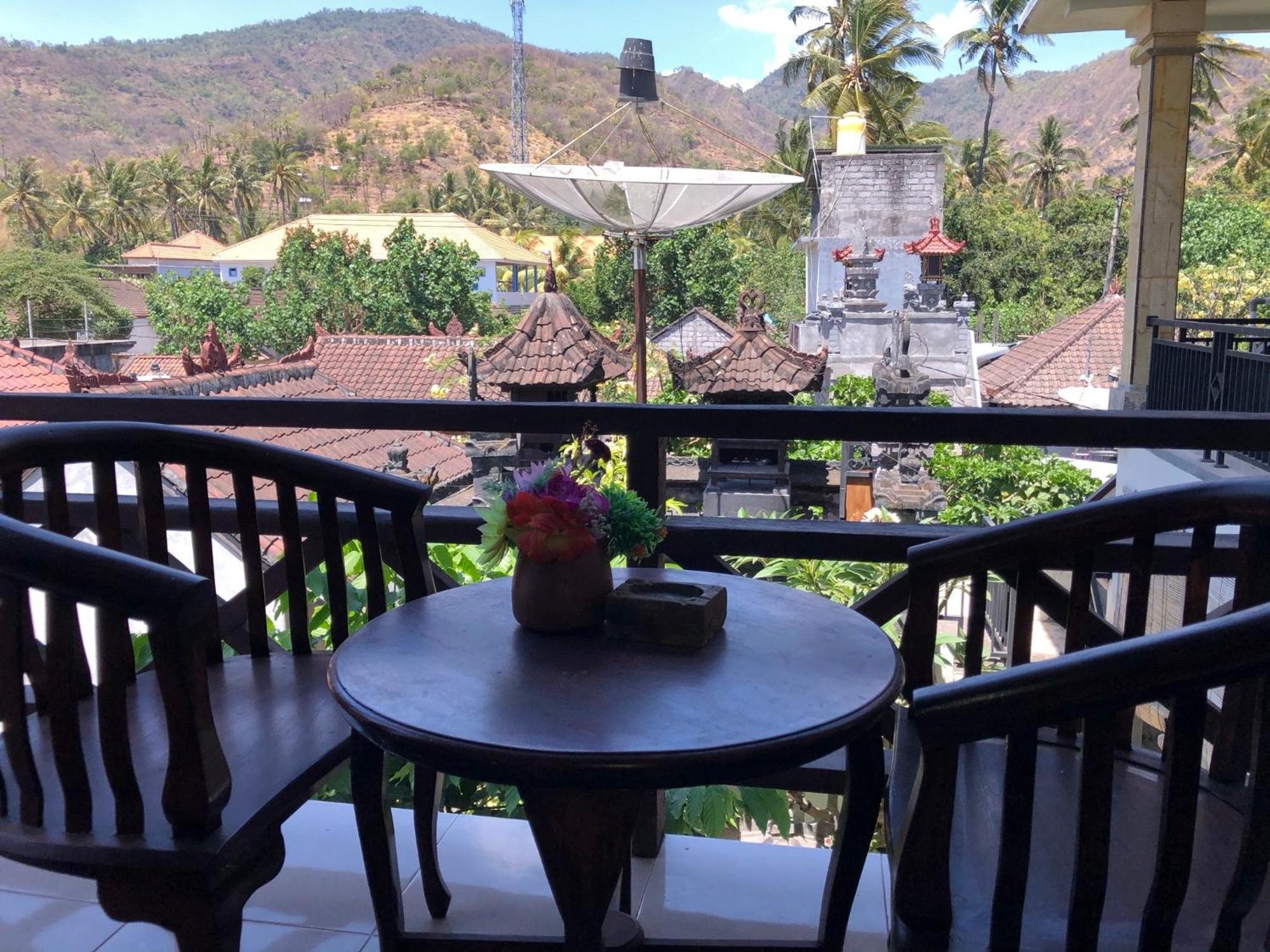Tira Amed Homestay Εξωτερικό φωτογραφία