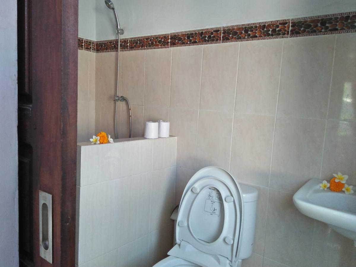 Tira Amed Homestay Εξωτερικό φωτογραφία