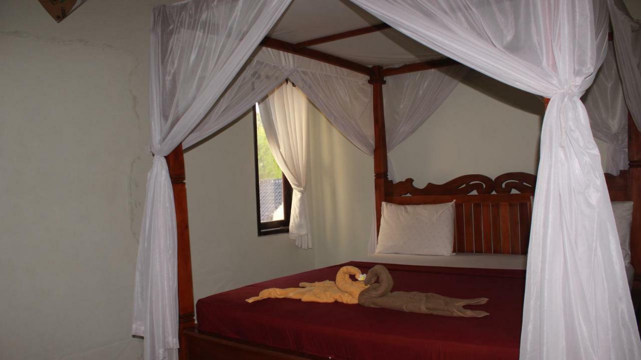 Tira Amed Homestay Εξωτερικό φωτογραφία