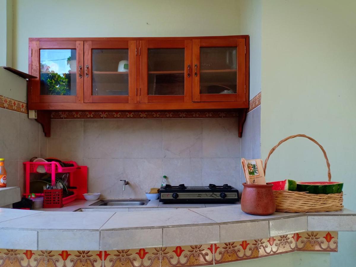 Tira Amed Homestay Εξωτερικό φωτογραφία